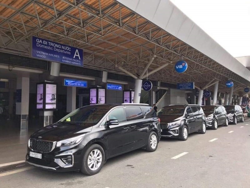 Giá dịch vụ đặt xe 7 chỗ sân bay Tân Sơn Nhất gấp như thế nào?
