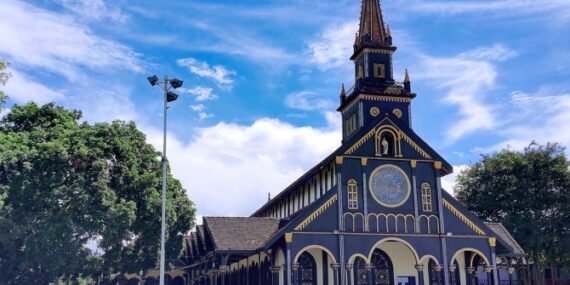 Nhathogokontum1
